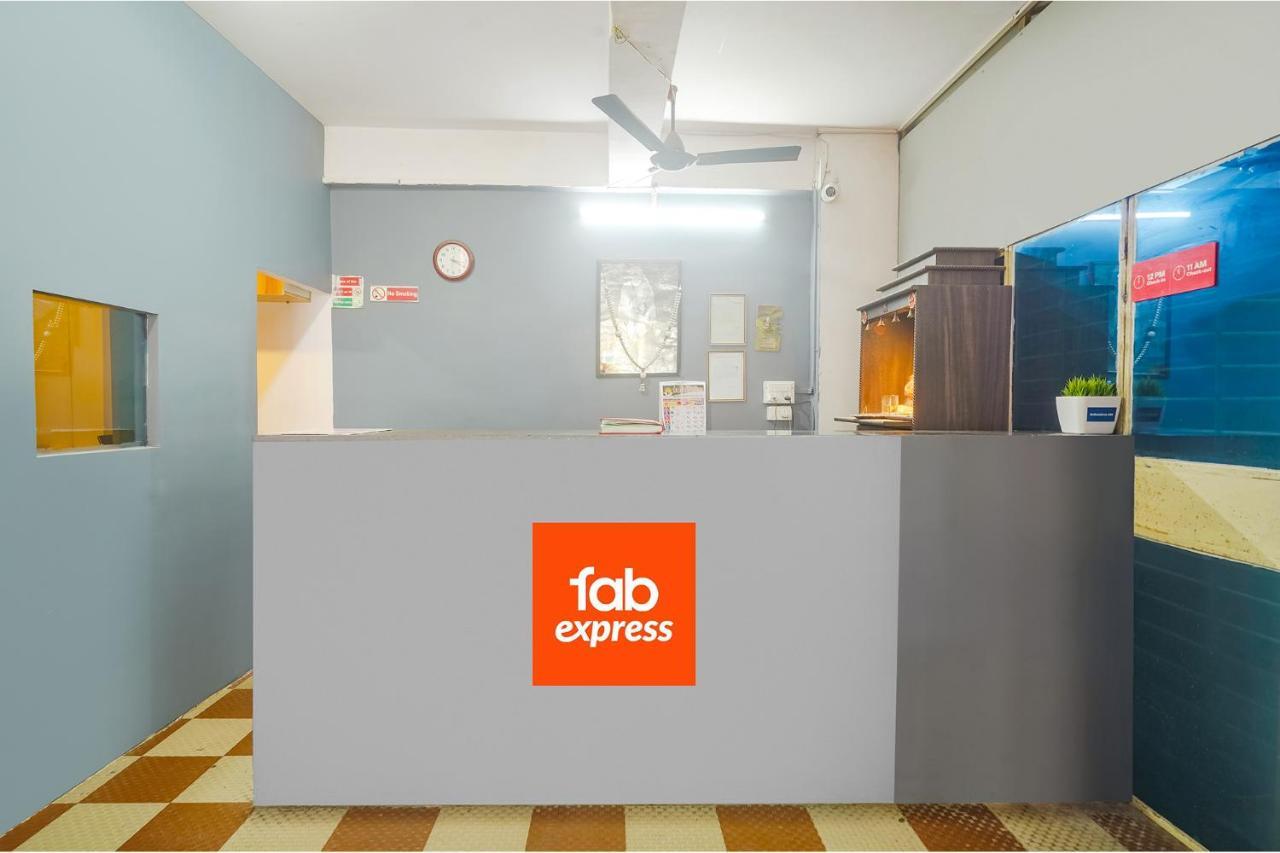 Fabexpress Shraddha Inn นาคปุระ ภายนอก รูปภาพ